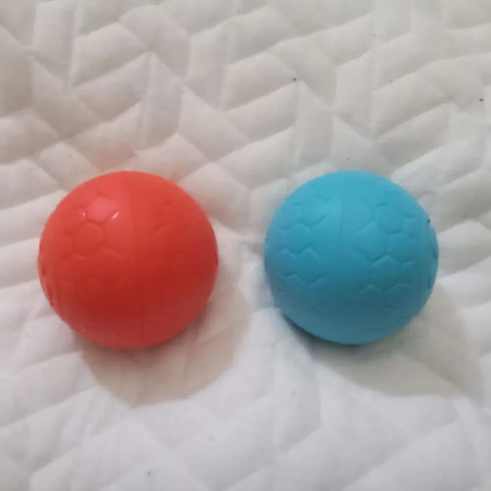 2 Pcs Dog or Cat Toy Balls, Self Rolling Auto Bouncing Rotating Sphere with Paw